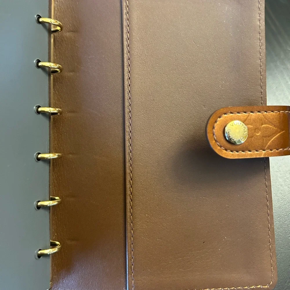 Louis Vuitton Vernis BRONZE agenda pm EUC with COA - Picture 8 of 14